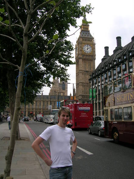 LONDON - 