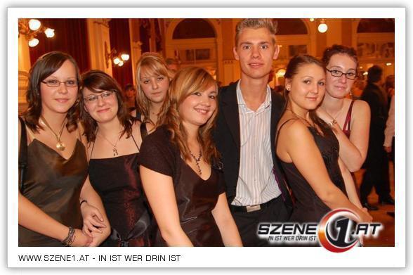 HLW (Auhof) Ball - 