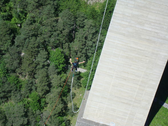 Bungee Jumpen Europabrücke 192m - 