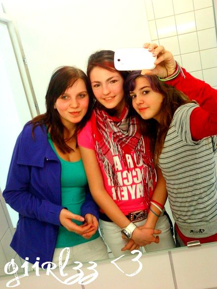 mee --> and friiends - 