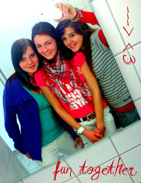 mee --> and friiends - 