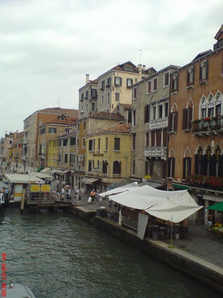 ^°vEnEdIg°^ - 