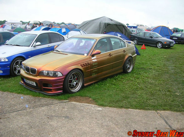 BMW - 