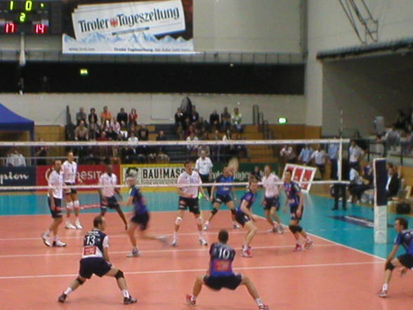 VOLLEYBALL - 