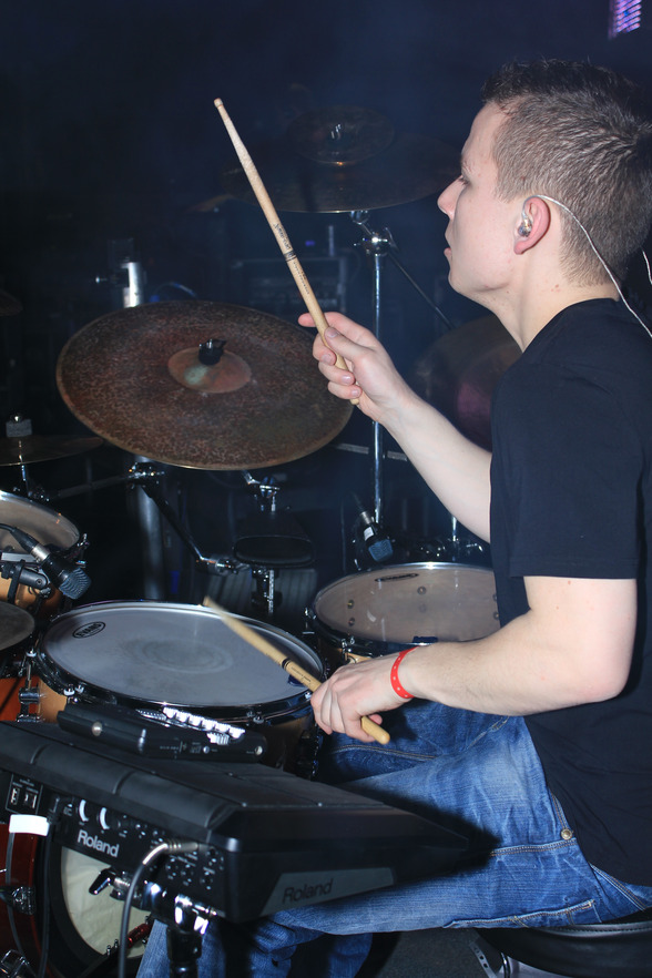 Drumming - Live!!! - 