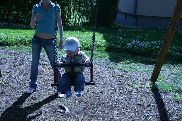 Mit Tante Sandra am Spielplatz!! - 