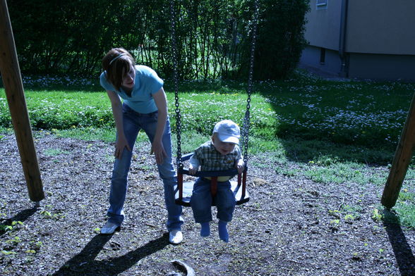 Mit Tante Sandra am Spielplatz!! - 