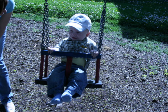 Mit Tante Sandra am Spielplatz!! - 