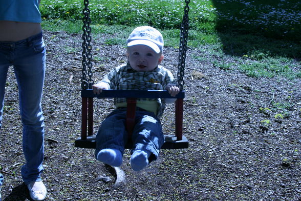 Mit Tante Sandra am Spielplatz!! - 