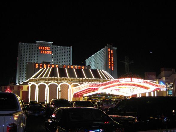 Las Vegas @ night - 