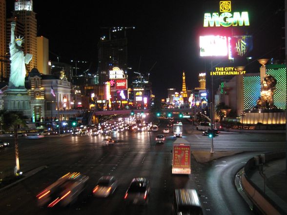 Las Vegas @ night - 