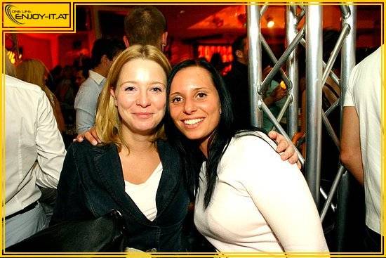 PaRTyFoToS vOm JaHRe ScHnEE... - 