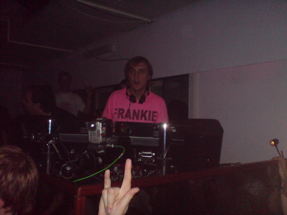 David Guetta @ 8 Seasons, Munich - 