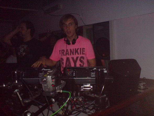 David Guetta @ 8 Seasons, Munich - 