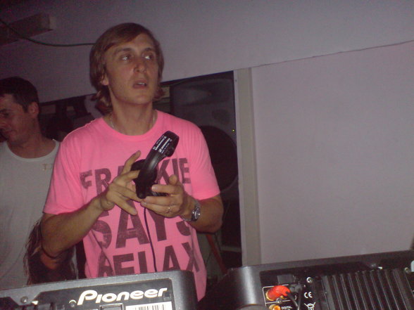 David Guetta @ 8 Seasons, Munich - 