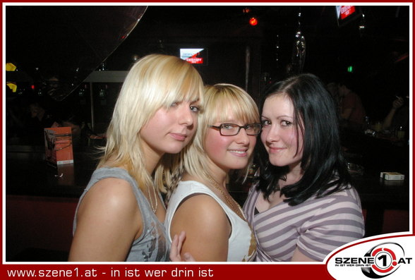 mmmhhh...hElEne,CoNny uNd I - 