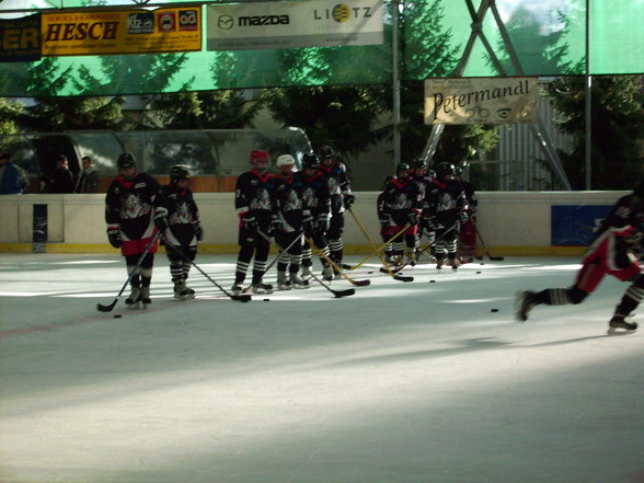 Ih beim EISHOCKEY spün ... - 