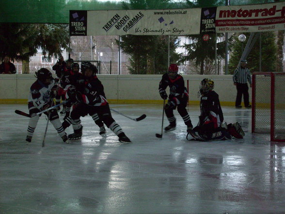 Ih beim EISHOCKEY spün ... - 