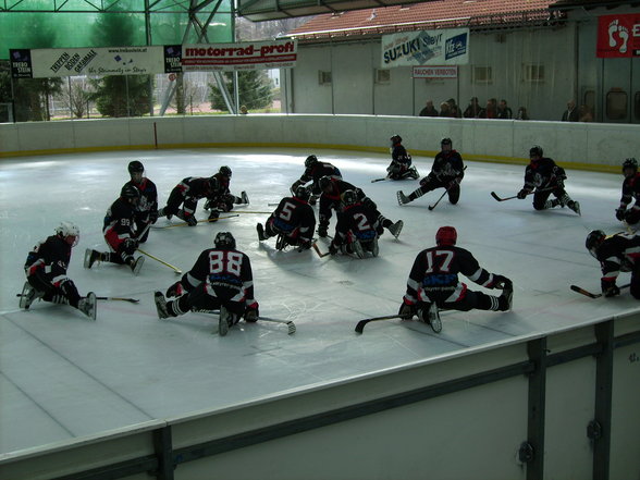 Ih beim EISHOCKEY spün ... - 