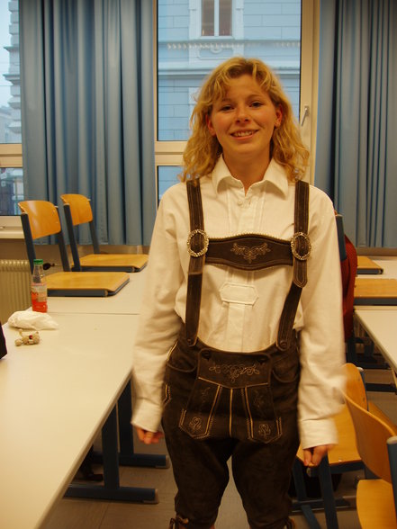 ~~*~DIRNDL~* ~~ - 