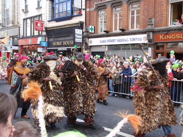 Dublin: Eine Stadt traegt GRUEN... - 