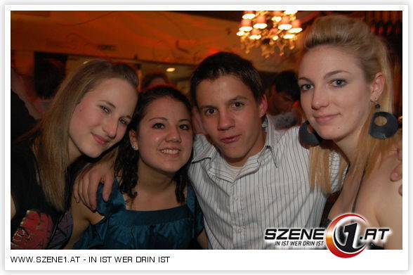 Party 09 - 