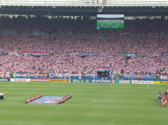  Kroatien vs. Österreich Live in WIEN - 