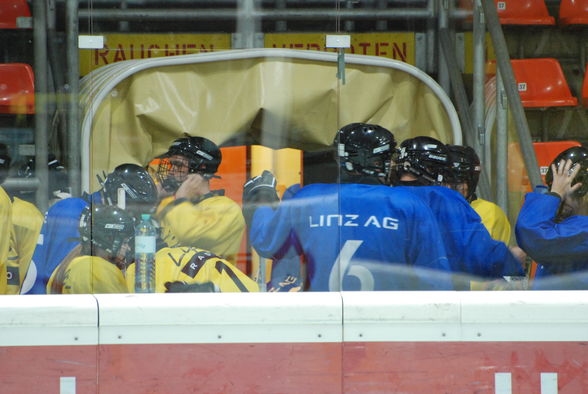 *EISHOCKEYSPIEL*  mit der Firma - 