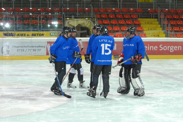 *EISHOCKEYSPIEL*  mit der Firma - 