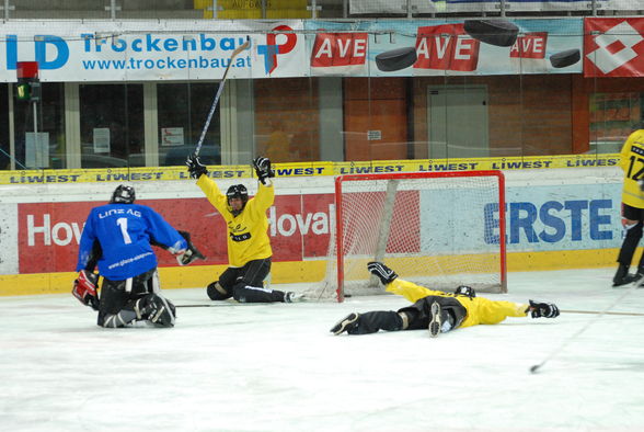 *EISHOCKEYSPIEL*  mit der Firma - 