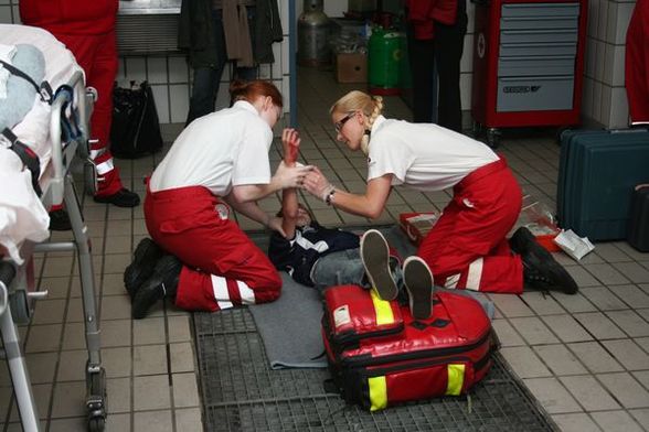 Rettungssanitäterprüfung 2009 - 