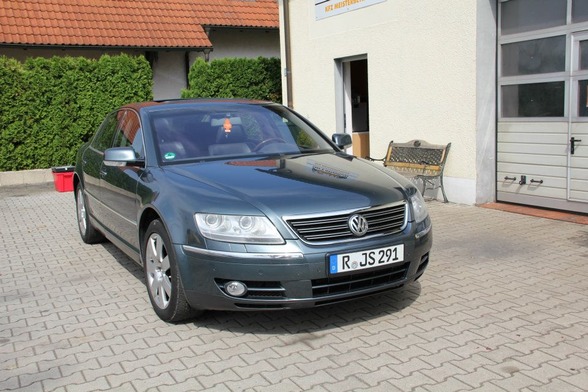 VW PHAETON - 