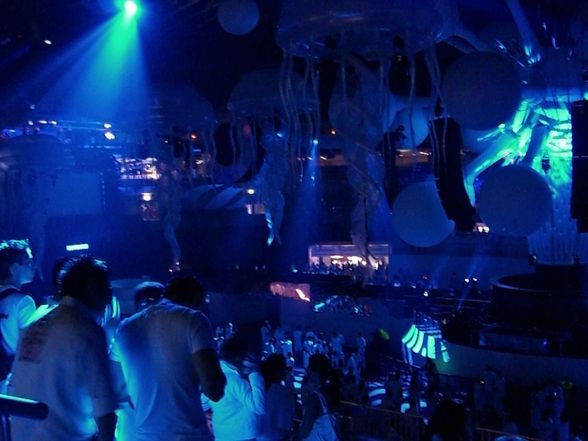 sensation wihte 2009 Prag - 