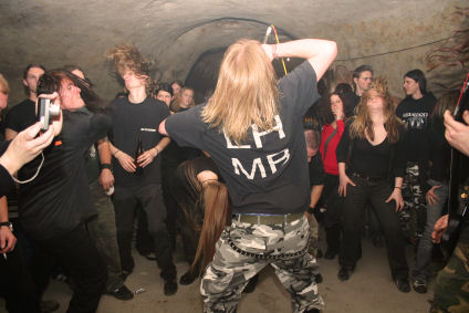 MOSH THE CELLAR - 