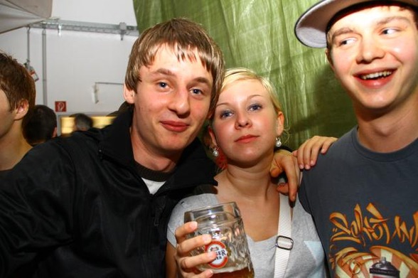 Zeltfest Vordersdorf 2011 - 