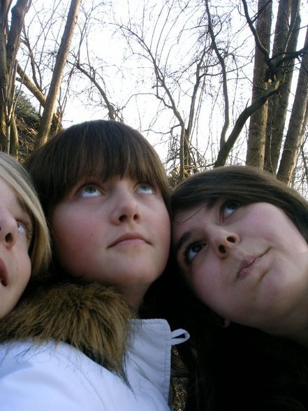 BäTsCh, TämScH & mYsElF^^ - 