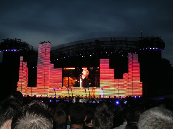 Bon Jovi,  Mai 2006 - 