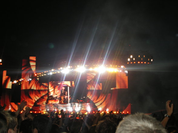 Bon Jovi,  Mai 2006 - 