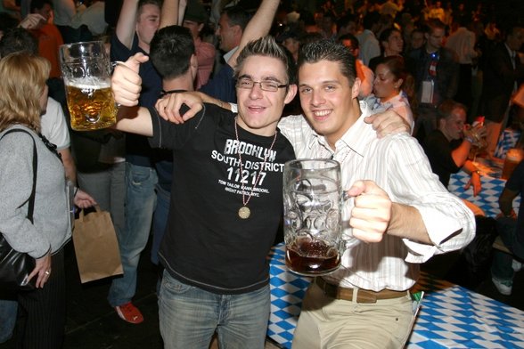 OKTOBERFEST GENIAL - 