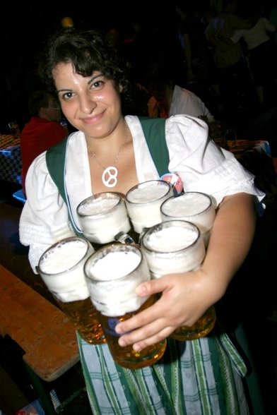 OKTOBERFEST GENIAL - 