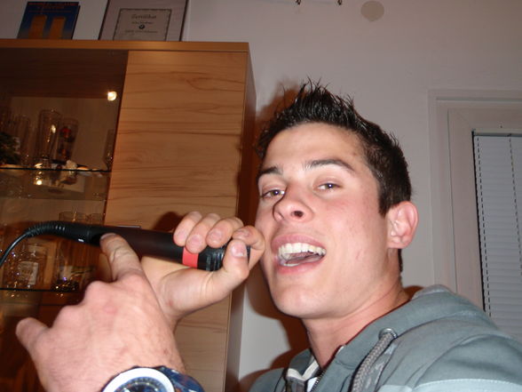 Singstar  - 