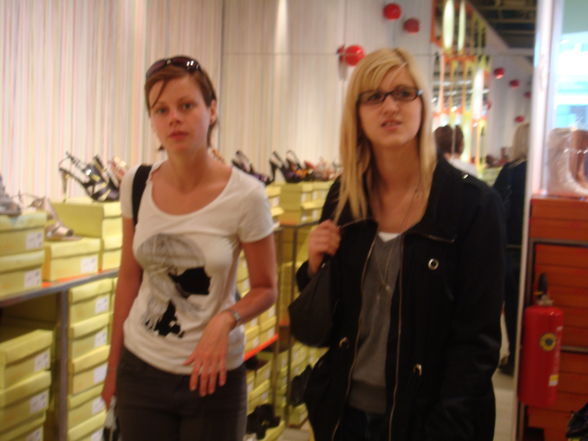 Shopping at Vienna 09 - 