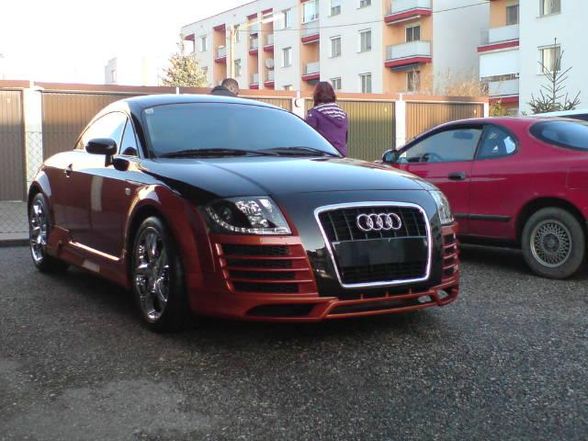 Audi TT 8N - 