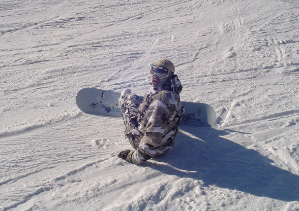 Snowboarden Near Sibiria - 