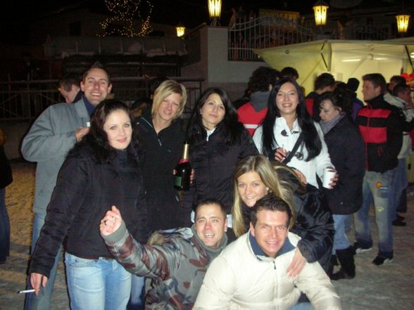 Rave on snow 06 - 