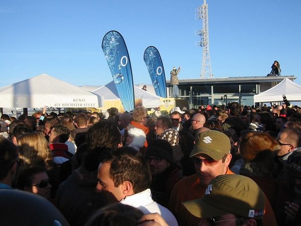 Rave on snow 06 - 