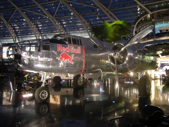 Ausflug zum Hangar7 von Red Bull - 