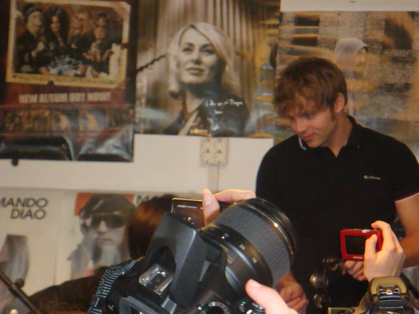 MANDO DIAO Signing Session - 