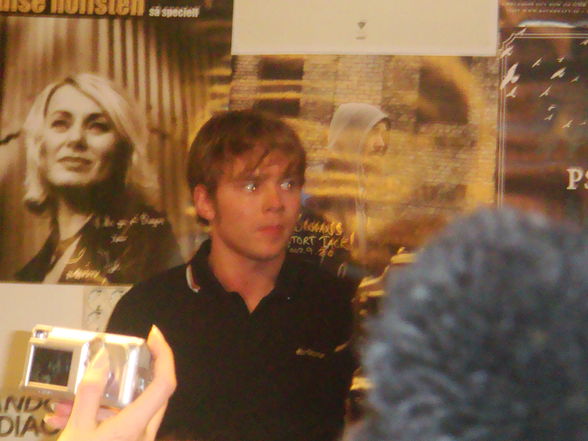 MANDO DIAO Signing Session - 