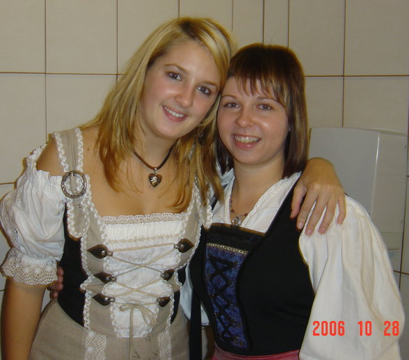 Oktoberfest und alle in Tracht - 